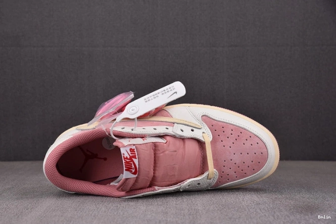 Bmlin Shoes DM7866-600 x Travis 1 Scott AJ SP OG Low 0720